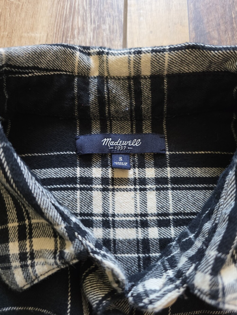 Madewell - Flannel Ex-Boyfriend Shirt - S - Black Cream Plaid - Picture 2 of 9